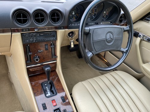 1987 Mercedes SL Class - 2