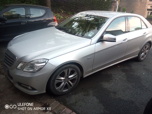 2009 mercedes e350 avant 300bhp power 35 miles to the gallon For Sale
