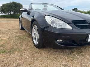 2006 Mercedes SLK 280 with low miles and fantastic provenance For Sale (picture 7 of 12)