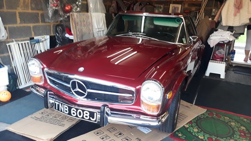 1971 w113 Pagoda 280sl Automatic left hand drive For Sale