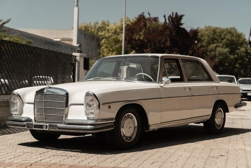1971 MERCEDES-BENZ 300 SEL 3.5 Kaufen Bei