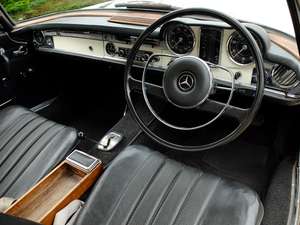 1967 MERCEDES 230 SL - SAME FAMILY 40 YEARS - 38K MILES ! For Sale (picture 5 of 12)