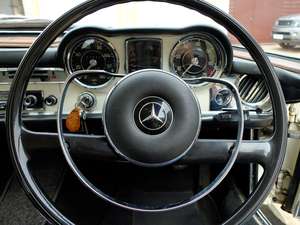 1967 MERCEDES 230 SL - SAME FAMILY 40 YEARS - 38K MILES ! For Sale (picture 10 of 12)
