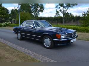 1988 Mercedes-Benz 560 SL For Sale (picture 7 of 12)