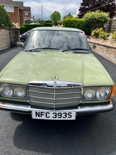 Mercedes Benz W123 200D 1978 LOW MILEAGE En Venta