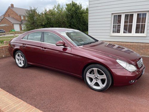 2005 Mercedes-Benz CLS 500 Coupe finished in Titanite Red VERKAUFT