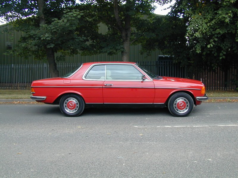 1985 Mercedes 230 - 2 1985 Mercedes 230 - 2