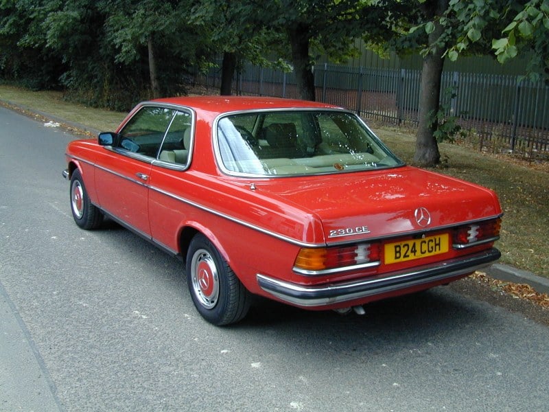 1985 Mercedes 230 - 4