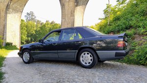 1990 Mercedes 250