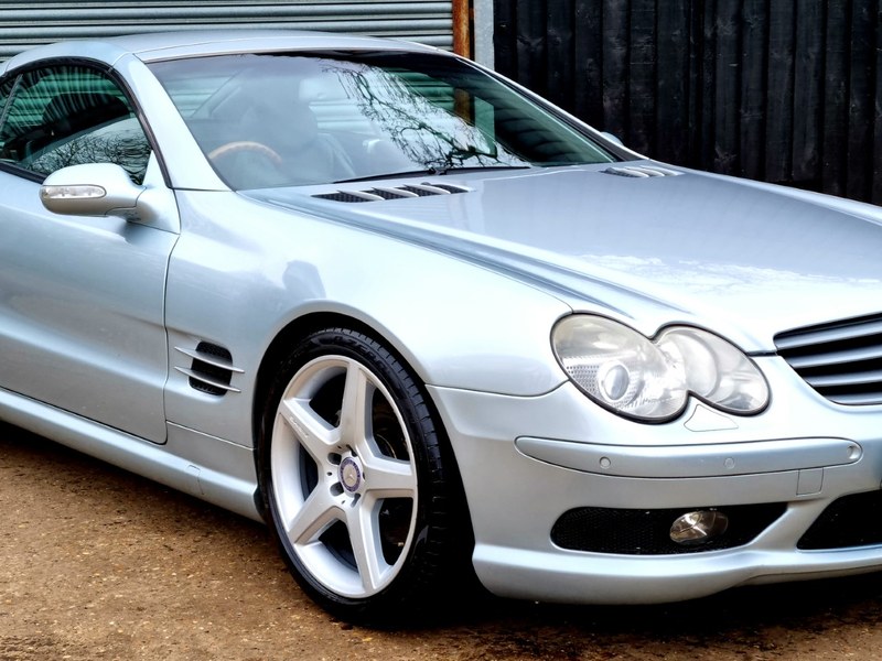 Mercedes SL 500 - V8 Hardtop Convertible - 93,000 Miles