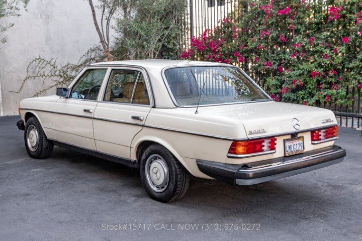 1981 Mercedes 300 - 4