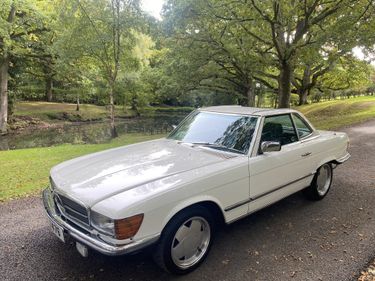 Picture of Mercedes 280 SL convertible