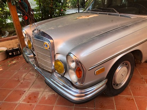 1971 MERCEDES 280 SE 3.5 MANUAL Kaufen Bei