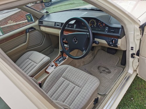 1992 Mercedes E Class For Sale