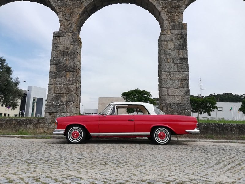 1967 Mercedes 250 - 2 1967 Mercedes 250 - 2