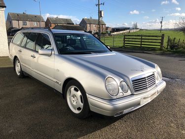 Picture of 1999 Mercedes E300 td Aventgard - For Sale