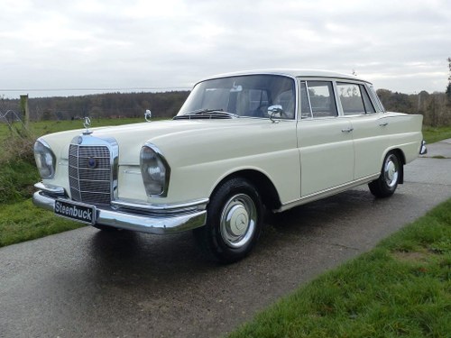 1965 Mercedes-Benz 220 S b - only 2 owner in Germany In vendita