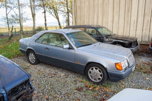 1993 Mercedes W124/C124 300CE - Restoration Project VENDUTO