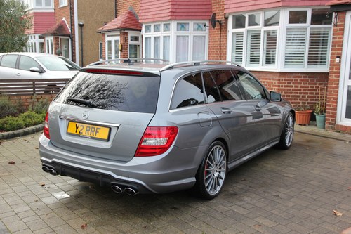 2011 Mercedes C63 AMG Edition 125 PPP and LSD A vendre