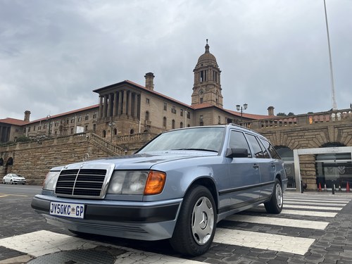 1987 Mercedes 230TE W124 For Sale