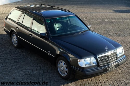 1996 Mercedes E320 T estate in very good condition! For Sale