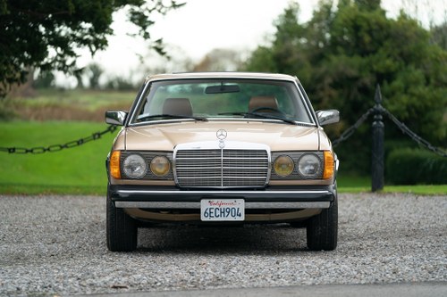 1983 Mercedes-Benz 300CD À venda