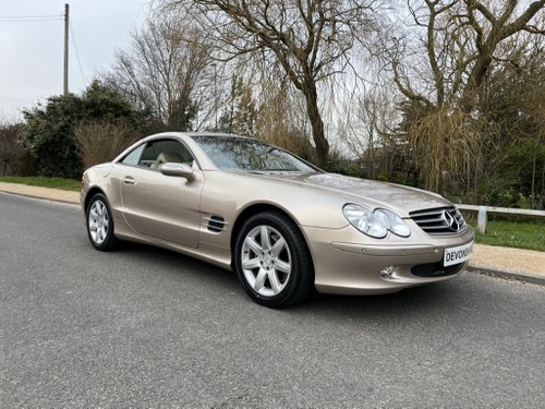 2004 Mercedes Benz SL500 V8 Convertible ONLY 17000 MILES FROM NEW SOLD