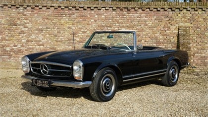 Mercedes-Benz W113 230 SL Pagode Automatic