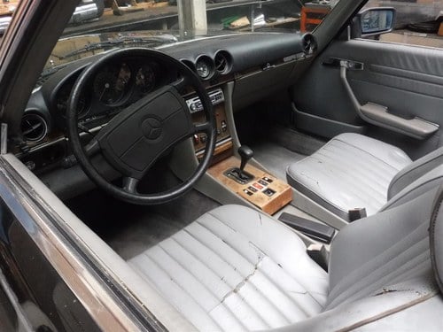 1988 Mercedes SL Class - 9