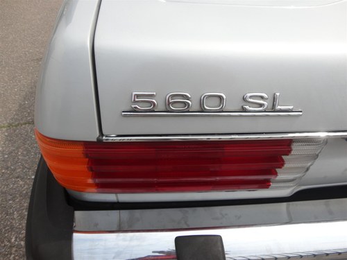 1986 Mercedes SL Class - 8