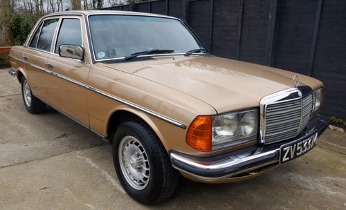 1983 Mercedes 280E W123 For Sale