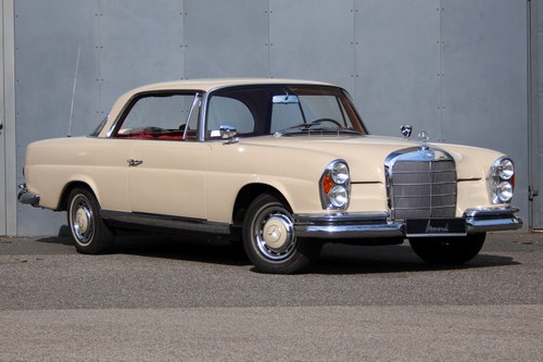 1963 Mercedes-Benz 220 SEB Coupé Hochkühler W111 LHD In vendita