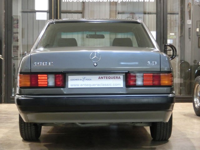 1991 Mercedes 190 E - 4