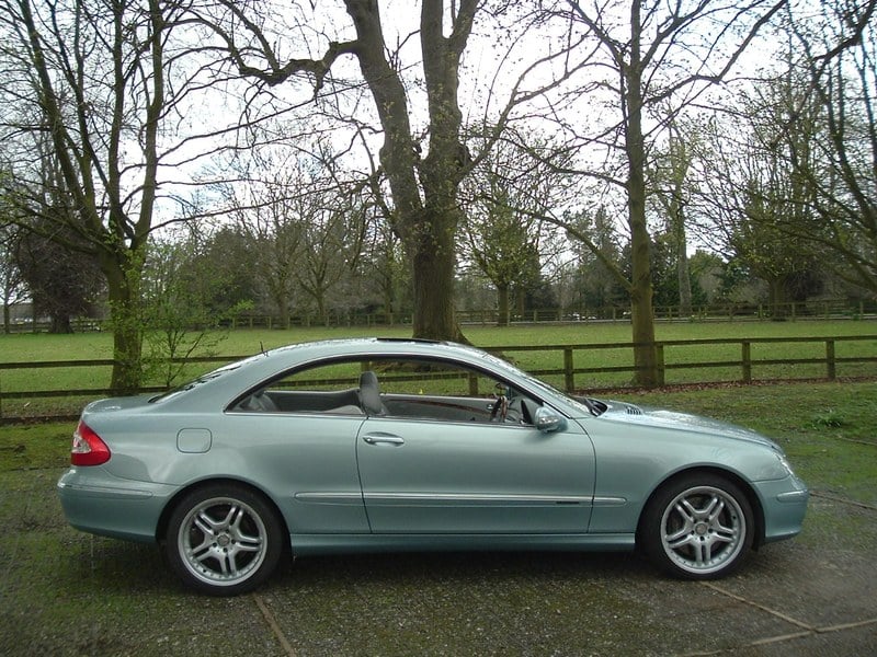 2002 Mercedes CLK Class