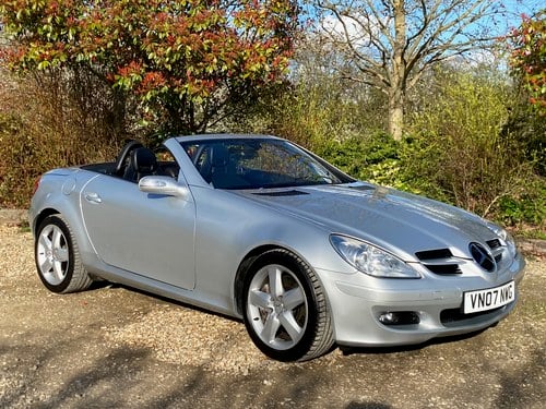 2007 MERCEDES-BENZ SLK 350 ROADSTER AUTOMATIC IN GREAT CONDITION SOLD