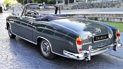 Restored Mercedes-Benz 220SE Ponton Cabriolet 1960