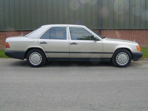 1988 Mercedes 230