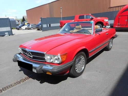 1986 MERCEDES 560 SL CONVERTIBLE For Sale