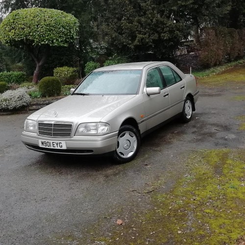 1995 Mercedes C200 Auto