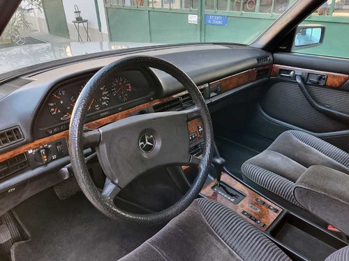 1985 Mercedes SEL Series - 8