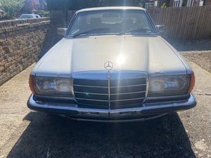 1985 Mercedes 230