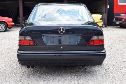 1994 Mercedes E Class - 5
