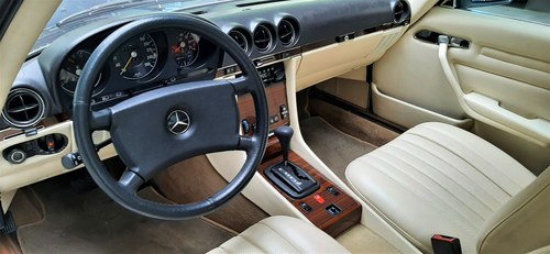 1983 Mercedes SL Class - 6