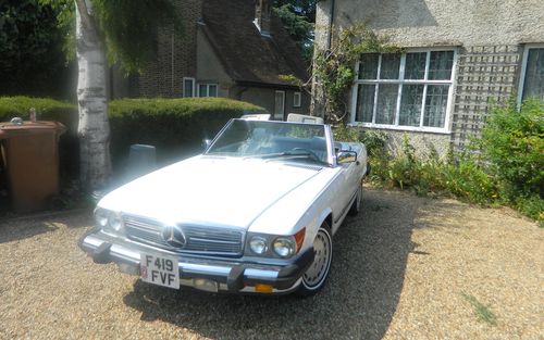 1989 Mercedes 560sl (picture 1 of 8)