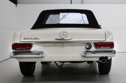 1965 Mercedes SL Class - 6