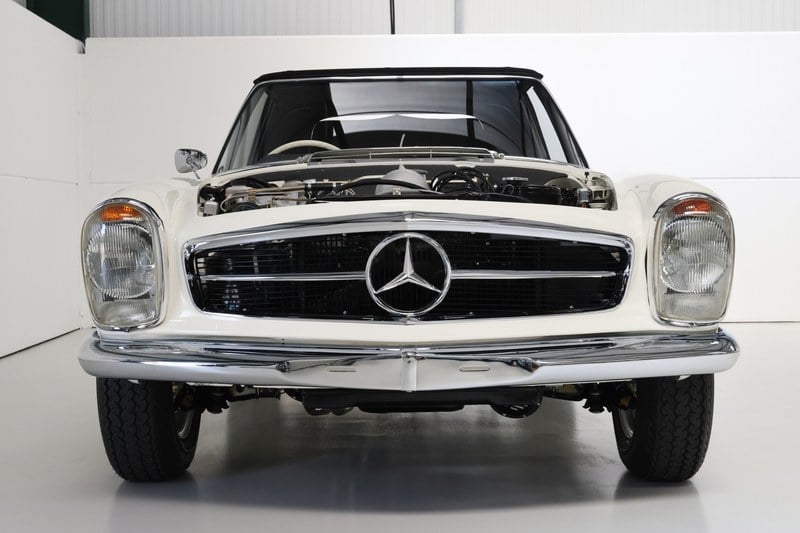 1965 Mercedes SL Class - 2 1965 Mercedes SL Class - 2