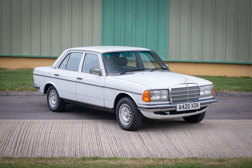 1984 Mercedes W123 280E - Great Project, Runs & Drives SOLD