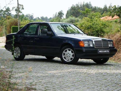 1987 Mercedes 300 - 2