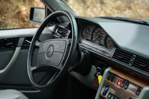 1987 Mercedes 300 - 5