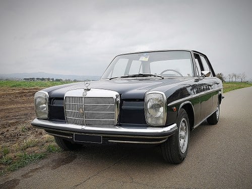 1968 Mercedes 200/8 W115